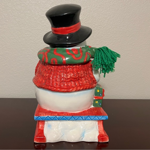 Vintage Sledding Snowman Cookie Jar - Picture 5 of 11